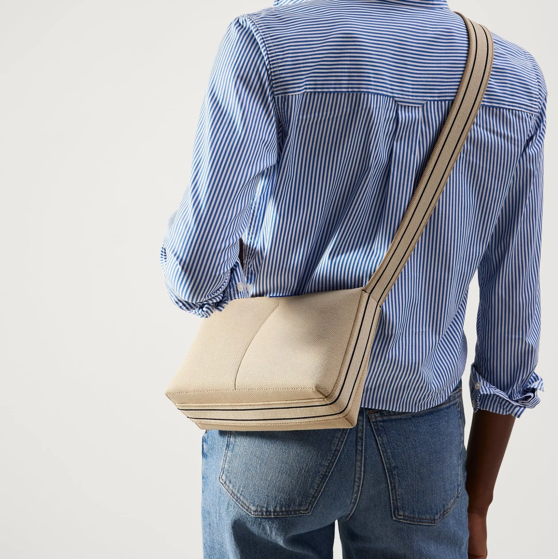 The Casual Crossbody