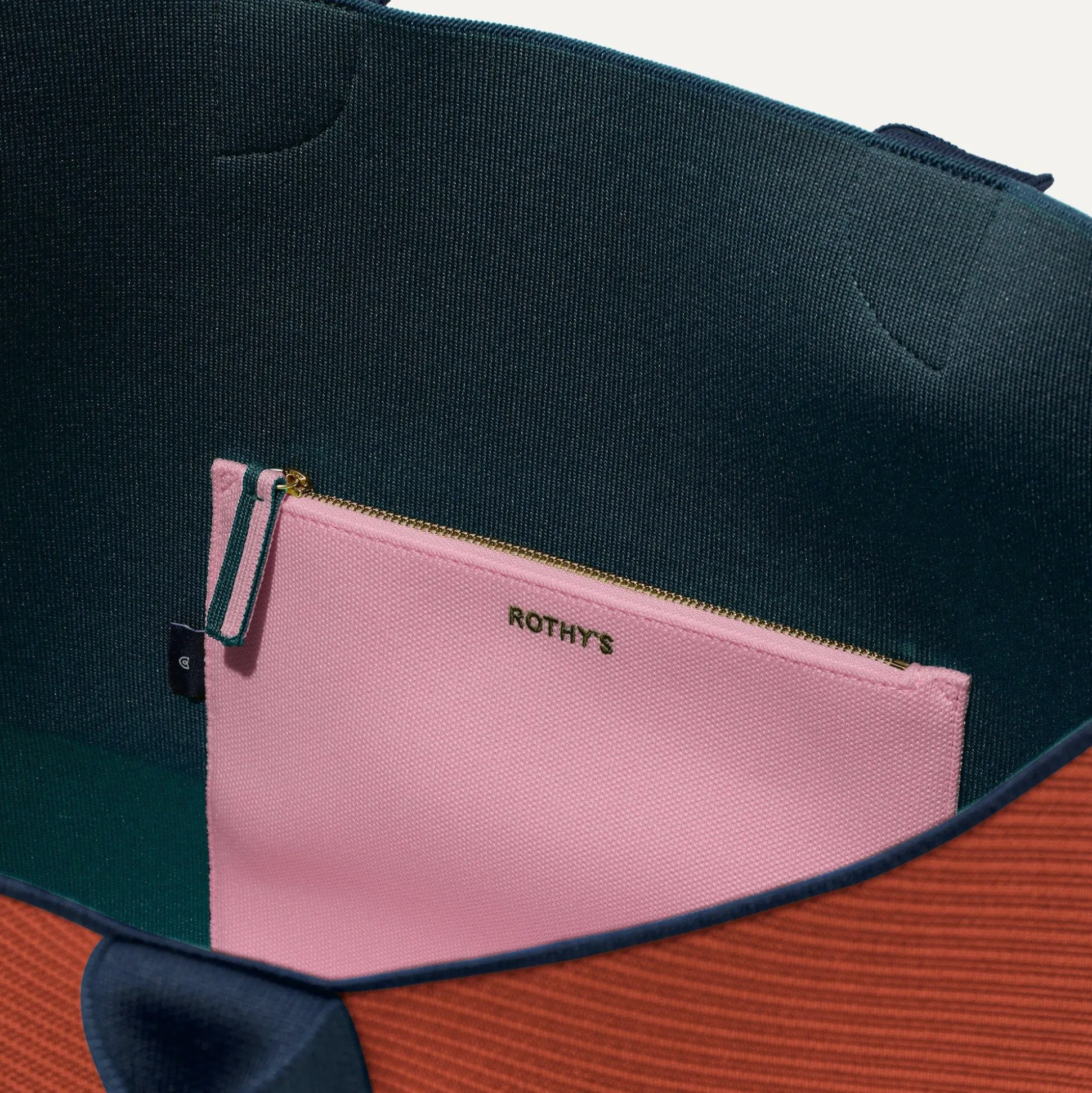 The Lightweight Mega Tote