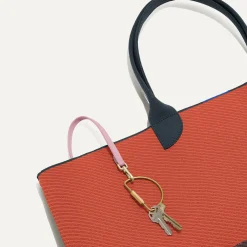 The Lightweight Mega Tote