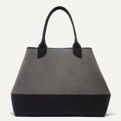 The Lightweight Mega Tote