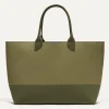 The Lightweight Mega Tote