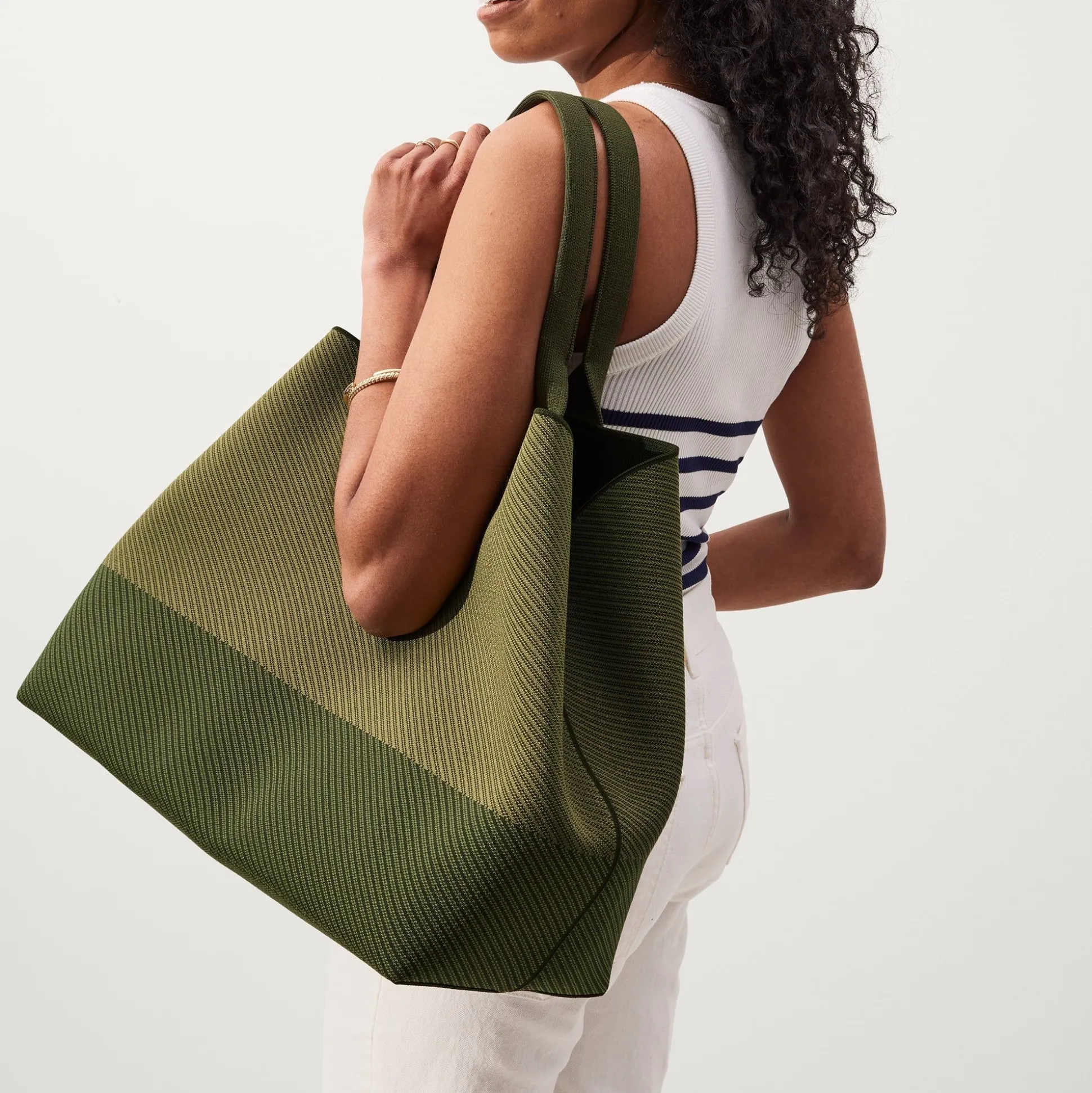The Lightweight Mega Tote