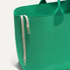 The Lightweight Mega Tote