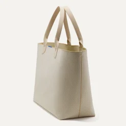 The Lightweight Mega Tote