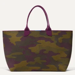 The Lightweight Mega Tote