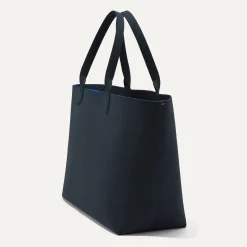 The Lightweight Mega Tote