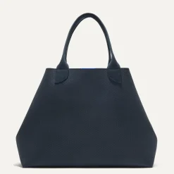 The Lightweight Mega Tote