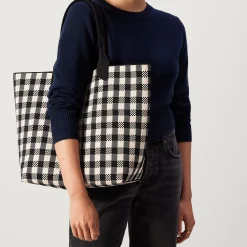 The Lightweight Tote